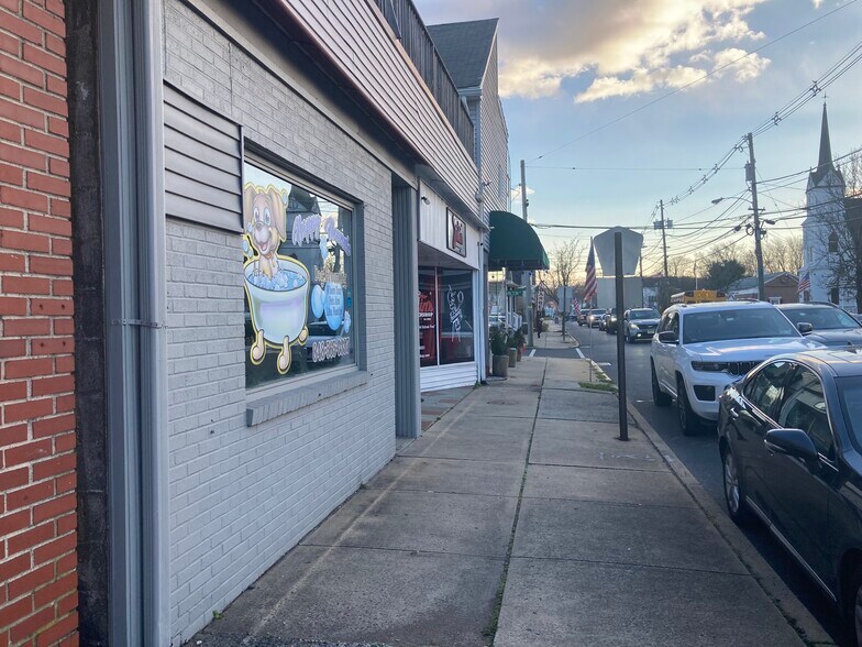 More Photos Of 36-36A Main St, Englishtown Storefront Retail Office For Lease