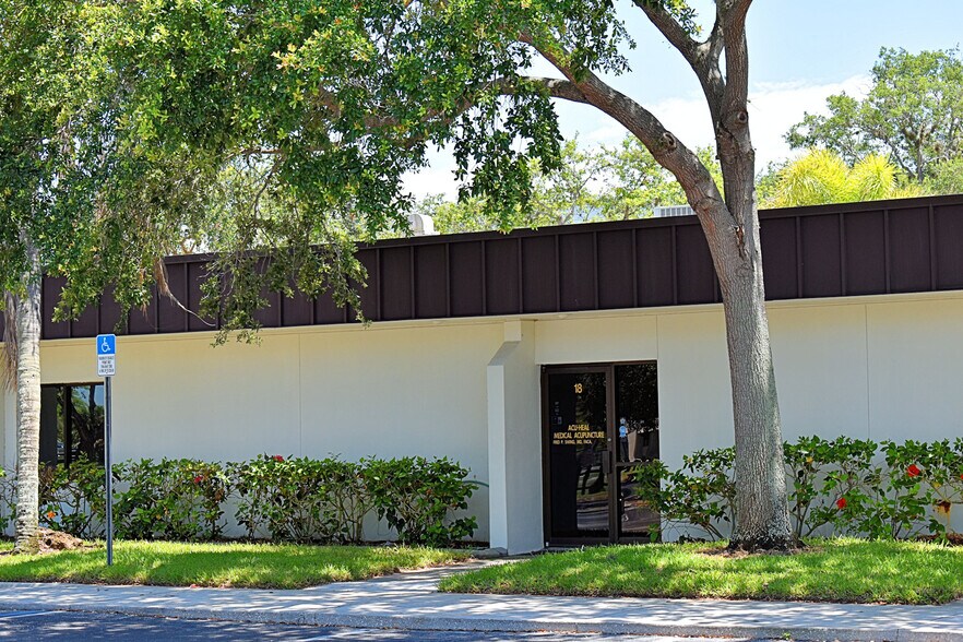 More Photos Of 2400 Harbor Blvd, Port Charlotte Medical For Sale