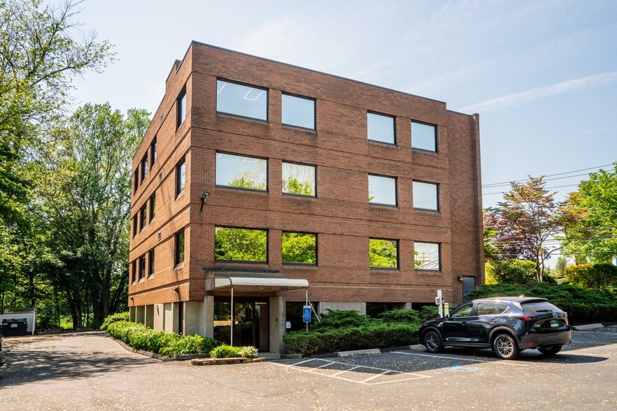 Primary Photo Of 2751 Dixwell Ave, Hamden Office For Sale