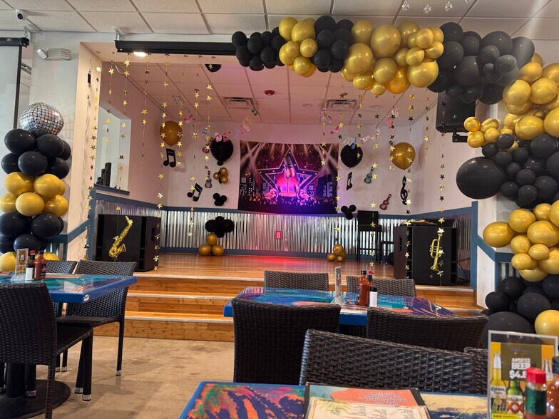 More Photos Of 3302 Shaver St, Pasadena Restaurant For Sale