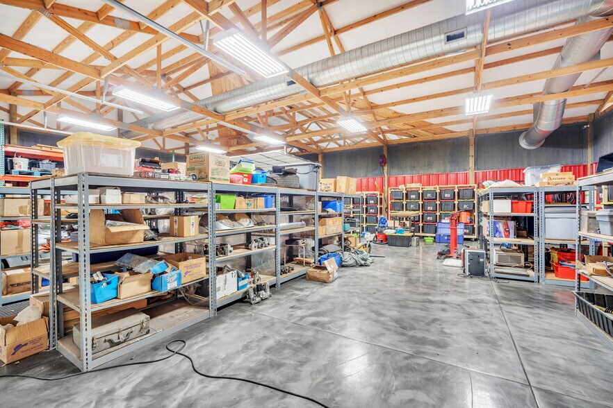 More Photos Of 4271 Calhoun Memorial Hwy, Easley Light Distribution For Sale