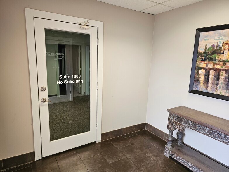 More Photos Of 4501 Spicewood Springs Rd, Austin Office For Lease