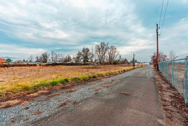 More Photos Of 2561 W Main St, Medford Self Storage For Sale