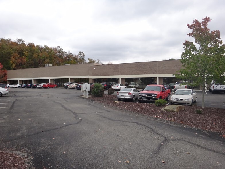 More Photos Of 150 Lake Dr, Wexford Research And Development For Lease
