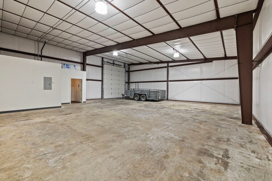 More Photos Of 18490 Striker Ct, Sonora Warehouse For Sale