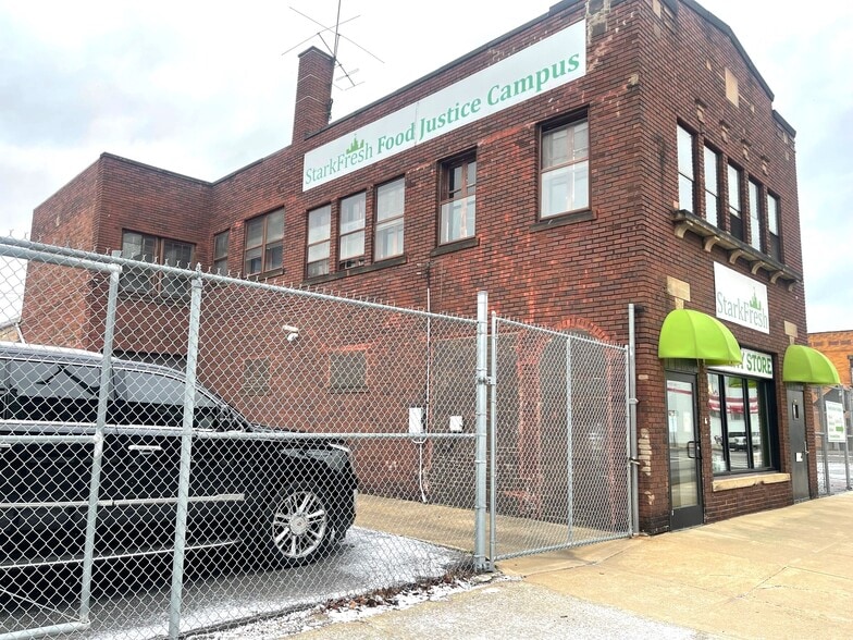 More Photos Of 321 Cherry Ave NE, Canton Storefront Retail Office For Sale