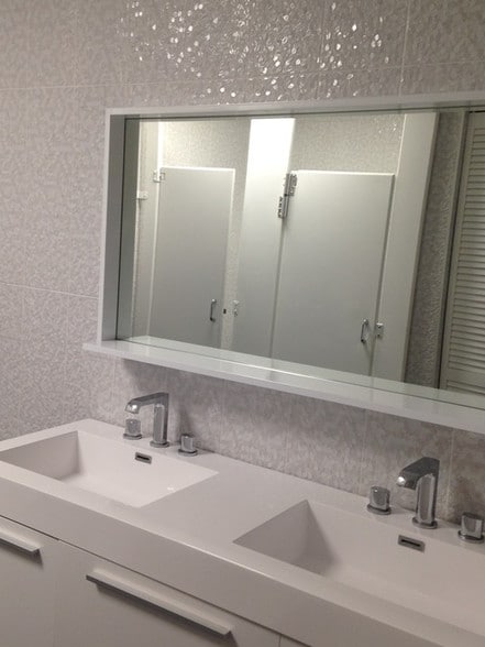 More Photos Of 189 Elm St, Westfield Medical For Lease