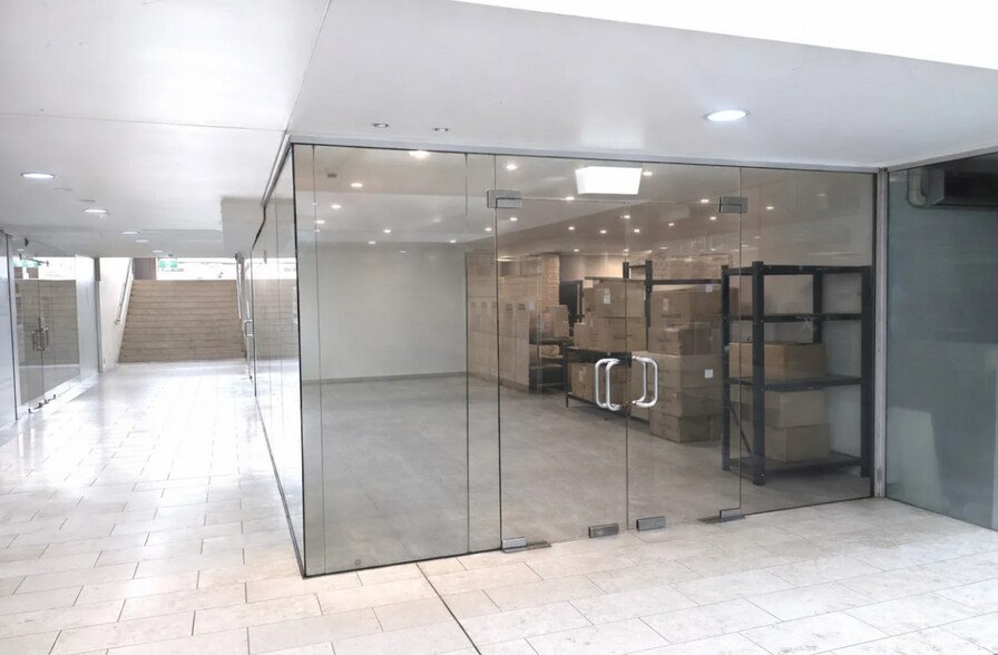 More Photos Of 5 Belgrave St, Kogarah Apartments For Lease