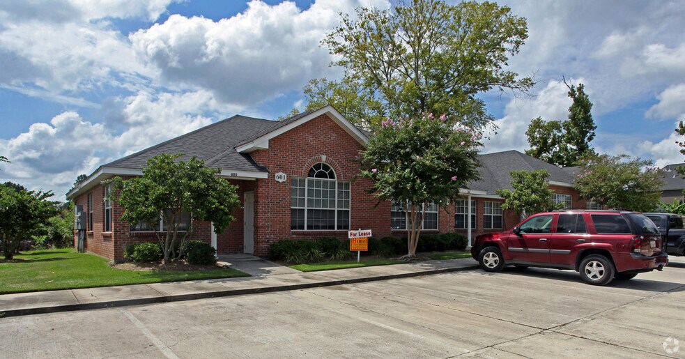 Primary Photo Of 9270 Siegen Ln, Baton Rouge Office For Lease