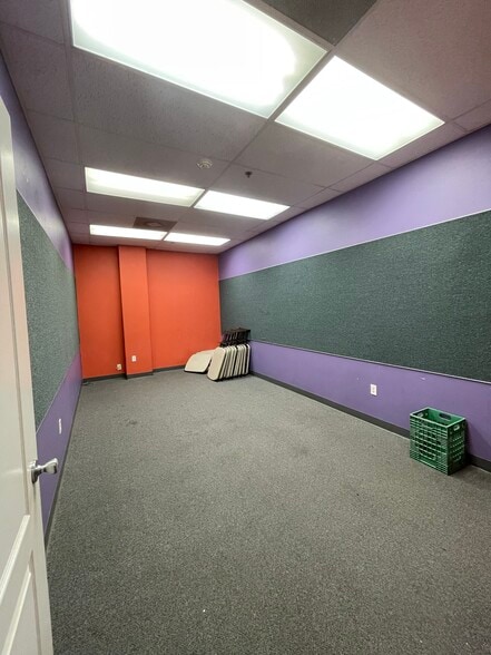 More Photos Of 21 W Duarte Rd, Arcadia Office For Sale