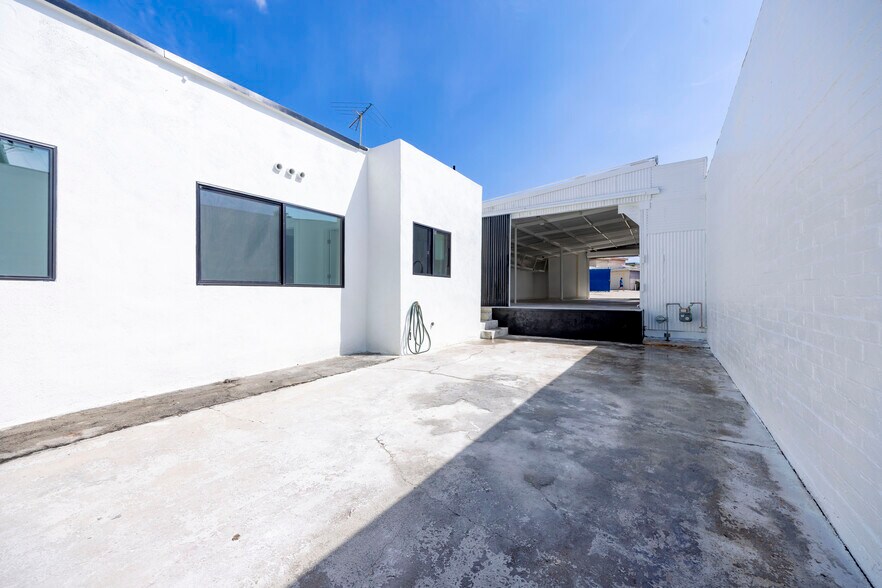 More Photos Of 718 Centinela Ave, Inglewood Storefront For Sale