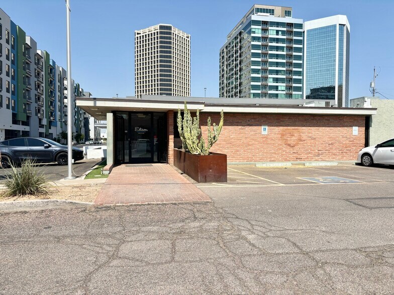 Primary Photo Of 46 E Monterey Way, Phoenix Medical For Lease