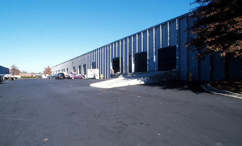 More Photos Of 6649 Peachtree Industrial Blvd, Norcross Unknown For Lease