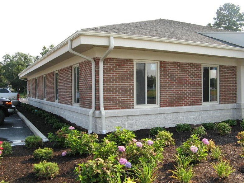 More Photos Of 1324 Belmont Ave, Salisbury Medical For Sale