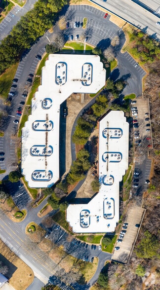 More Photos Of 3025 Breckinridge Blvd, Duluth Unknown For Lease