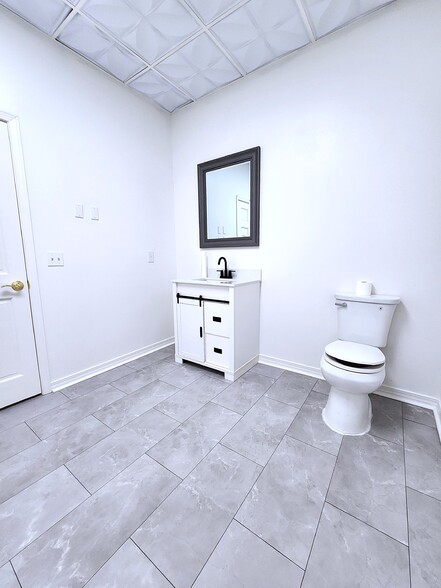 More Photos Of 8700-8730 Thomas Dr, Panama City Apartments For Lease