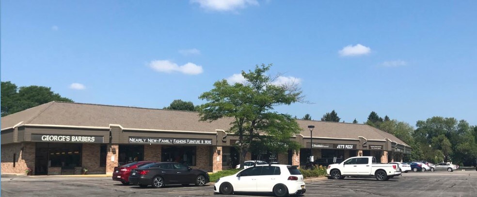Primary Photo Of 6801-6823 N Green Bay Ave, Glendale General Retail For Lease