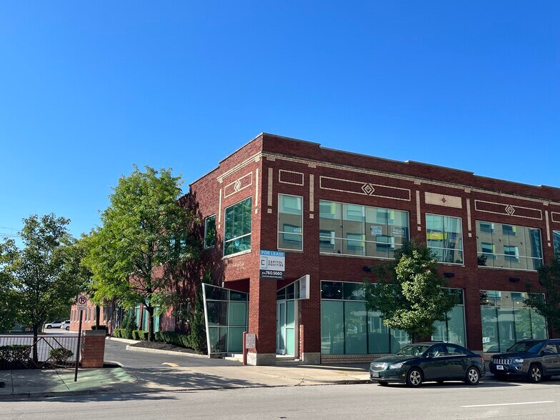 More Photos Of 399 E Main St, Columbus Office For Lease
