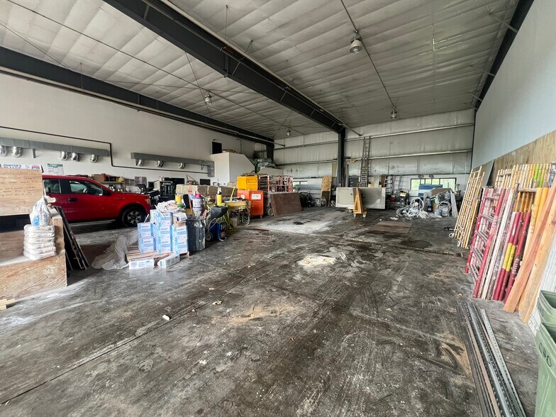 More Photos Of 19580 Tamarack St NW, Cedar Warehouse For Sale