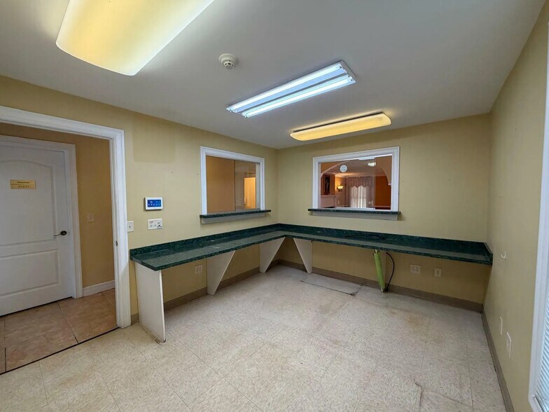 More Photos Of 97-103 N Main St, Cortland Medical For Sale