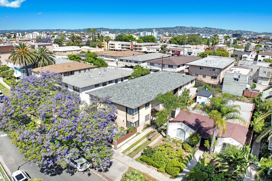 More Photos Of 8529 Cashio St, Los Angeles Apartments For Sale