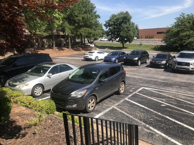 More Photos Of 120 N Bryant Ave, Edmond Office For Sale