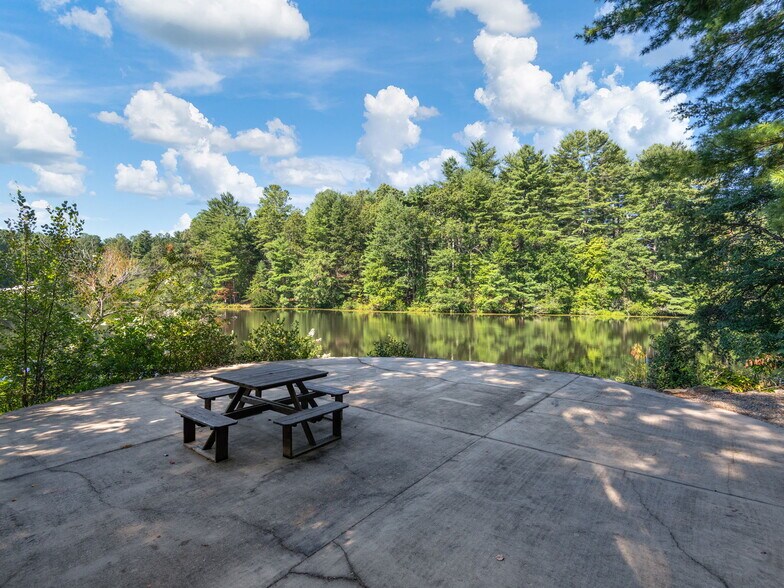 More Photos Of 447 Lily Pad Ln, Flat Rock Lodge Meeting Hall For Sale