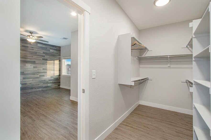 More Photos Of 7935 6th St, Wellington Office Residential For Sale