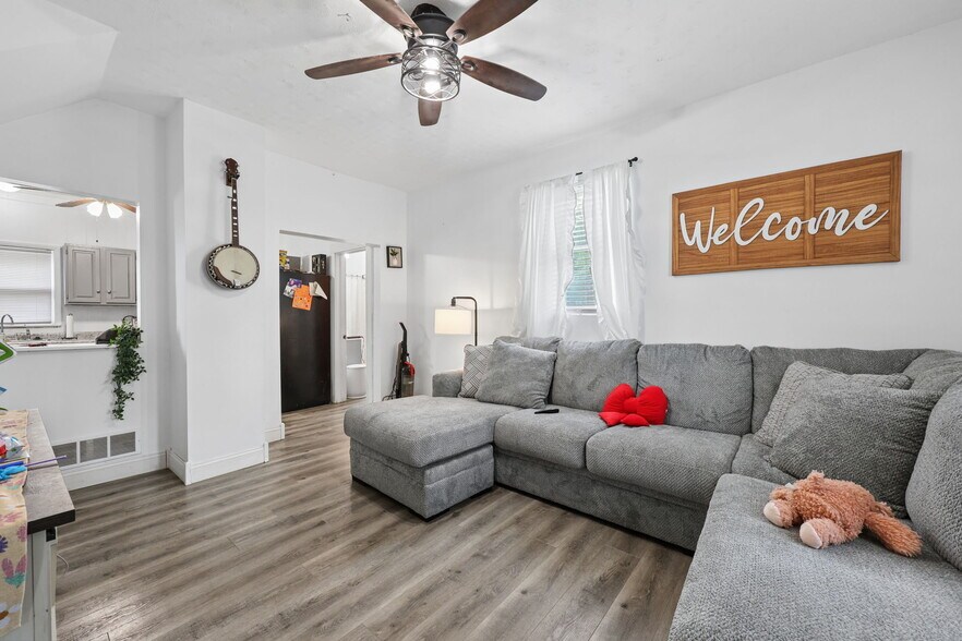 More Photos Of 1520 Island Rd, Circleville Multifamily For Sale