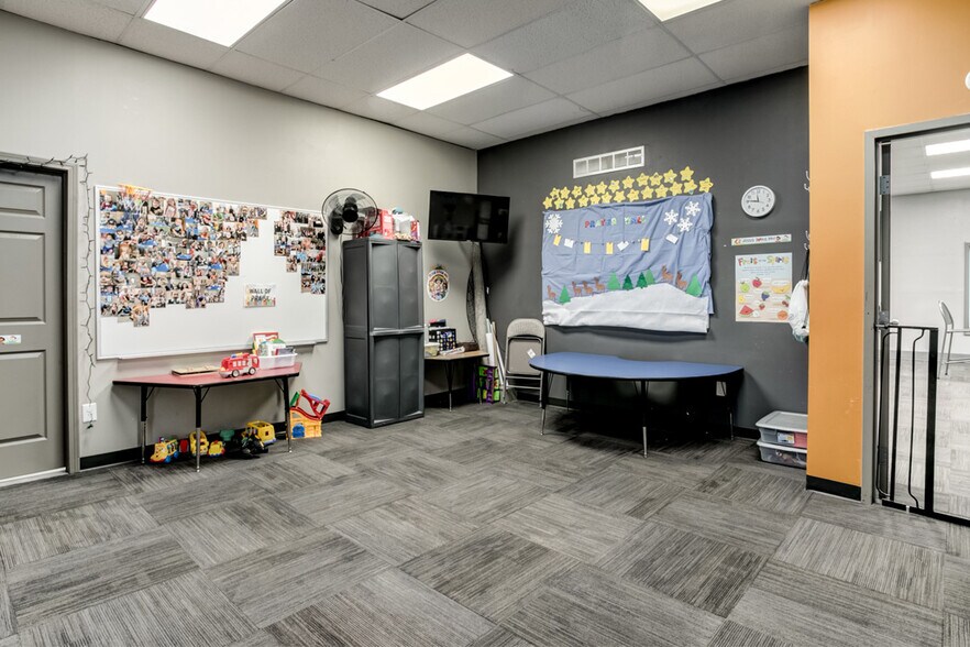 More Photos Of 17902 N Whitney Rd, Independence Religious Facility For Sale