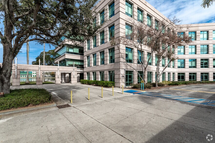 More Photos Of 4915 Independence Pkwy, Tampa Office For Lease
