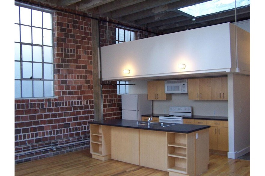 More Photos Of 1726 Champa St, Denver Office Residential For Lease