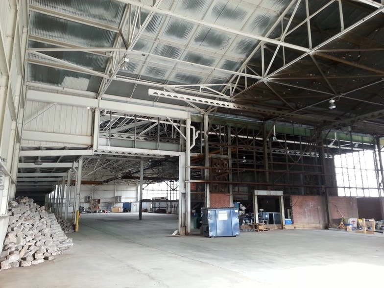 More Photos Of 263 Decatur St SE, Atlanta Warehouse For Sale
