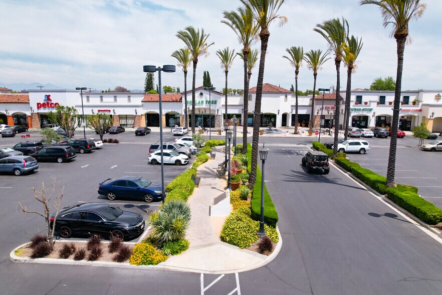 More Photos Of 6800-7000 Eastern Ave, Bell Gardens Unknown For Lease