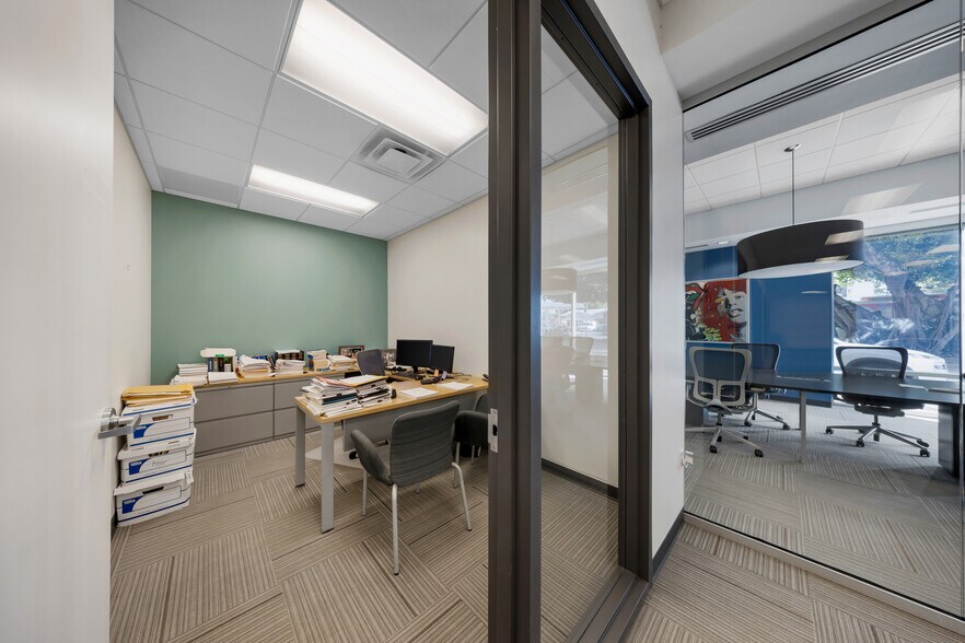 More Photos Of 2155 SW 22nd St, Miami Office For Lease