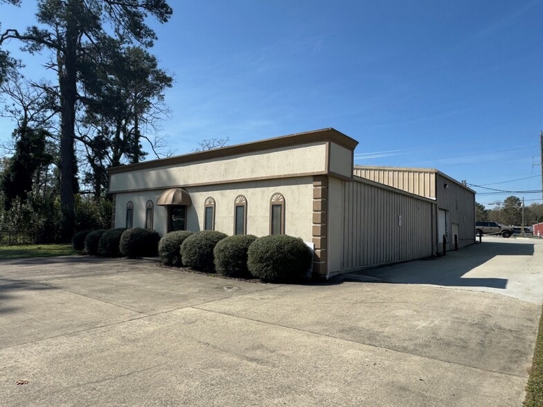 Primary Photo Of 6855 Hawkinsville Rd, Macon-Bibb Flex For Lease