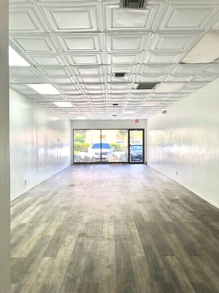 More Photos Of Atlantic Blvd, Pompano Beach Freestanding For Sale