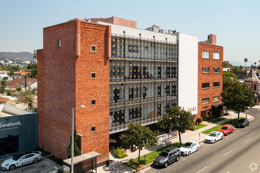 Primary Photo Of 7451-7465 Beverly Blvd, Los Angeles Loft Creative Space For Lease