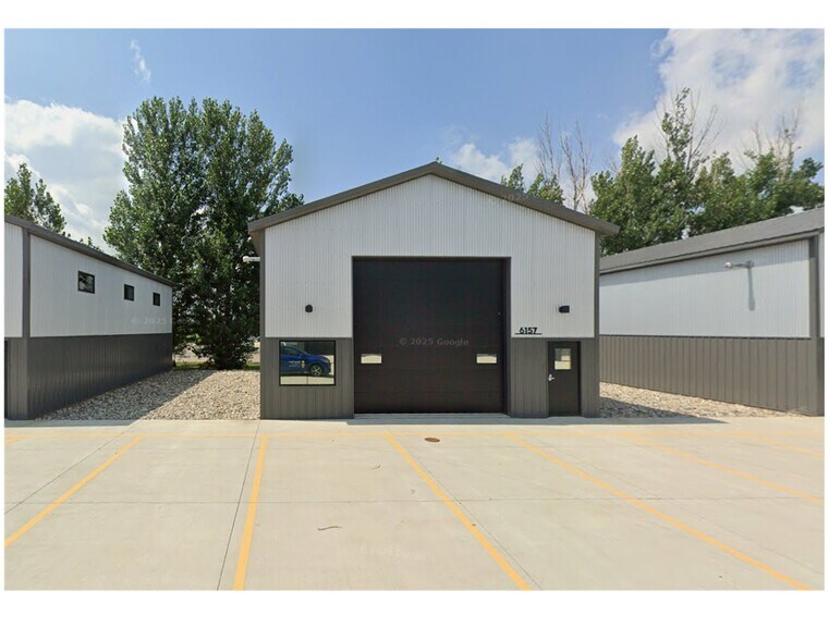 More Photos Of 6157 53rd S ave, Fargo Specialty For Sale
