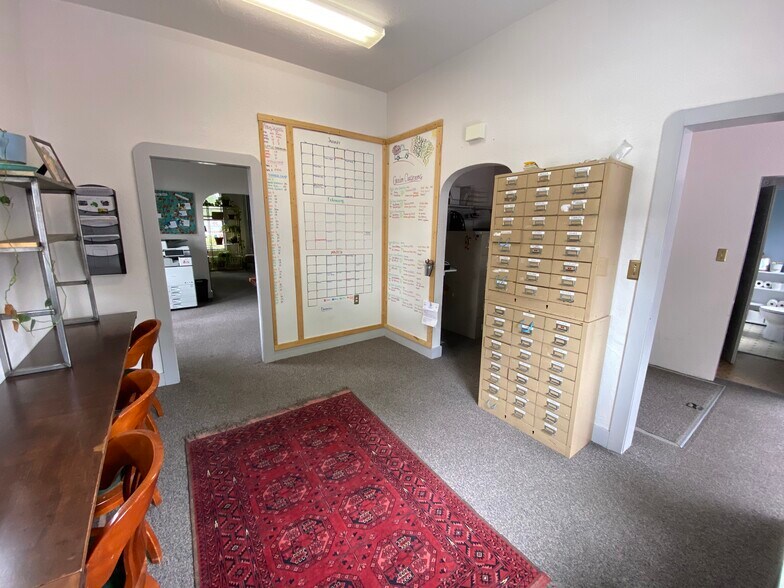 More Photos Of 100 Vine St, Reno Office For Lease