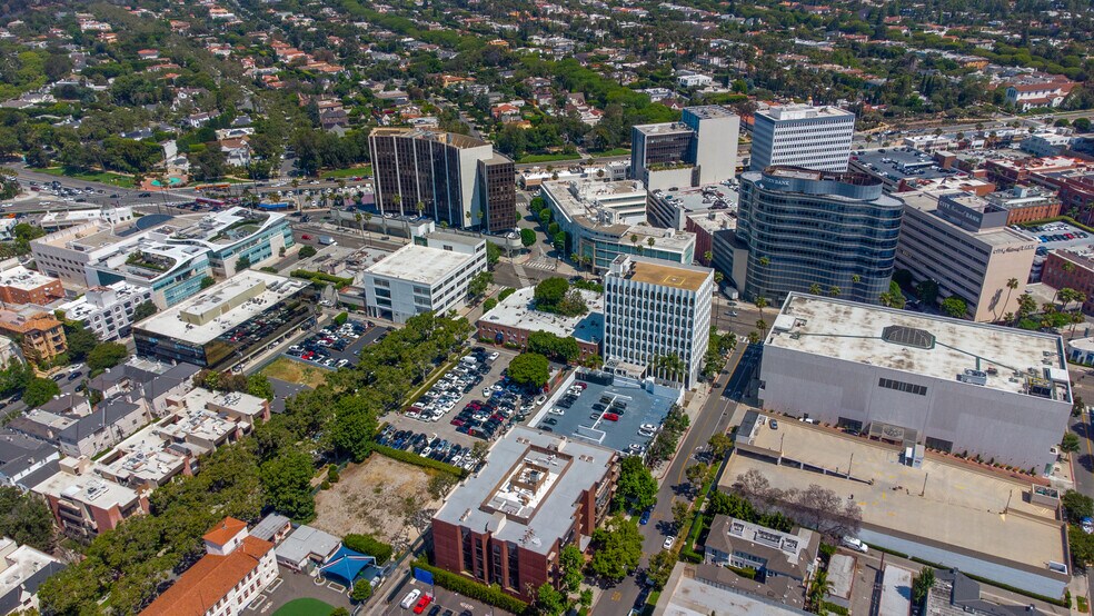 More Photos Of 9730-9732 Wilshire Blvd, Beverly Hills Medical For Lease