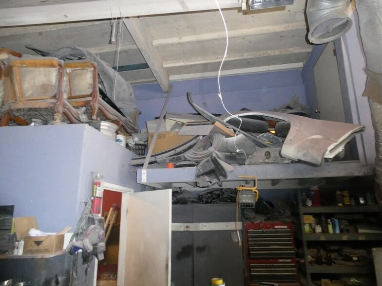 More Photos Of 1501 Celis St, San Fernando Auto Repair For Sale