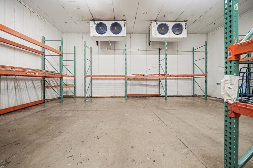 More Photos Of 3445-3499 High Ridge Rd, Boynton Beach Warehouse For Lease
