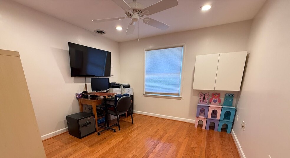 More Photos Of 12323 Bluhill Rd, Silver Spring Religious Facility For Sale