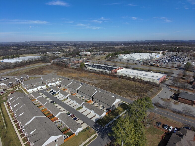 More Photos Of 1035 Warwick Road, Gallatin Land For Sale