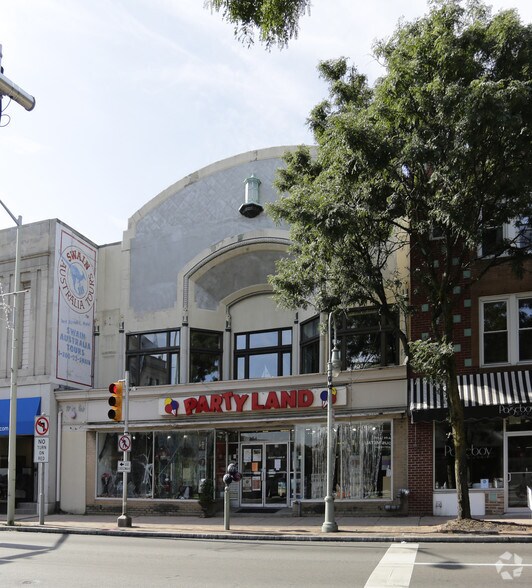 More Photos Of 10 W Lancaster Ave, Ardmore Storefront Retail Residential For Sale