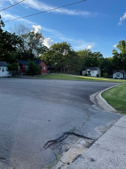 More Photos Of 5100 W 12th St, Little Rock Medical For Sale