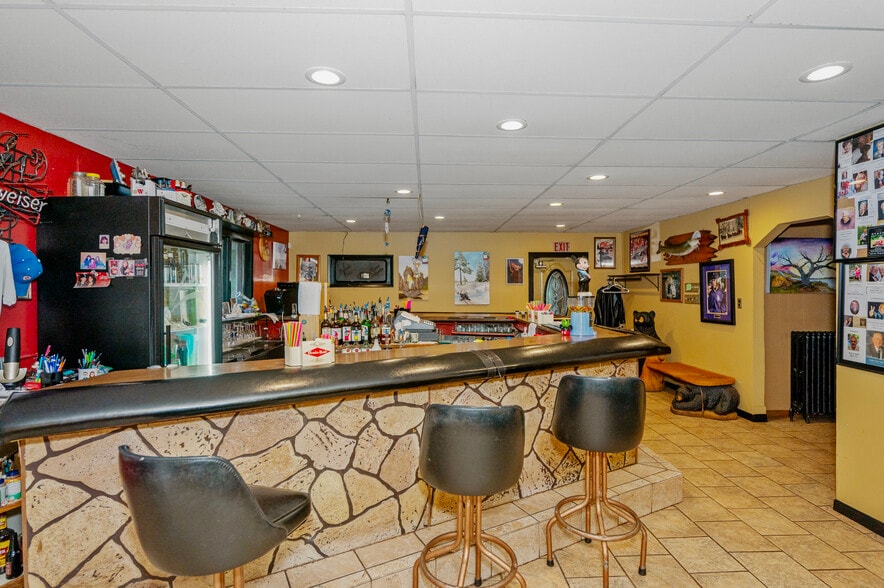 More Photos Of 4368 S County Road E, South Range General Retail For Sale