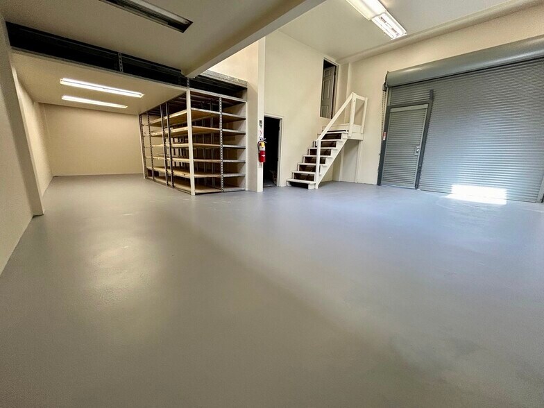 More Photos Of 1395 Marsten Rd, Burlingame Warehouse For Lease