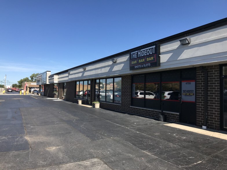 More Photos Of 4737-4757 W 137th St, Crestwood Storefront Retail Office For Lease